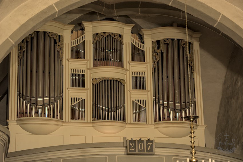 Das Prospekt mit neuen Zinnpfeifen der Vogler Orgel in der Stadtkirche St. Marien Schildau